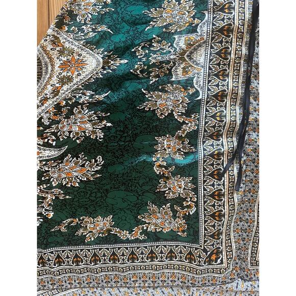 Thai Silk Green V-Cut Asymmetrical Hem Back Cross Strap Paisley Print Dress - Picture 6 of 12